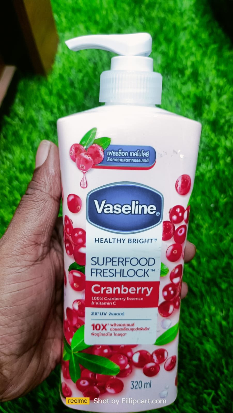 Vaseline Healthy Bright Superfood Freshlock Cranberry Body Lotion