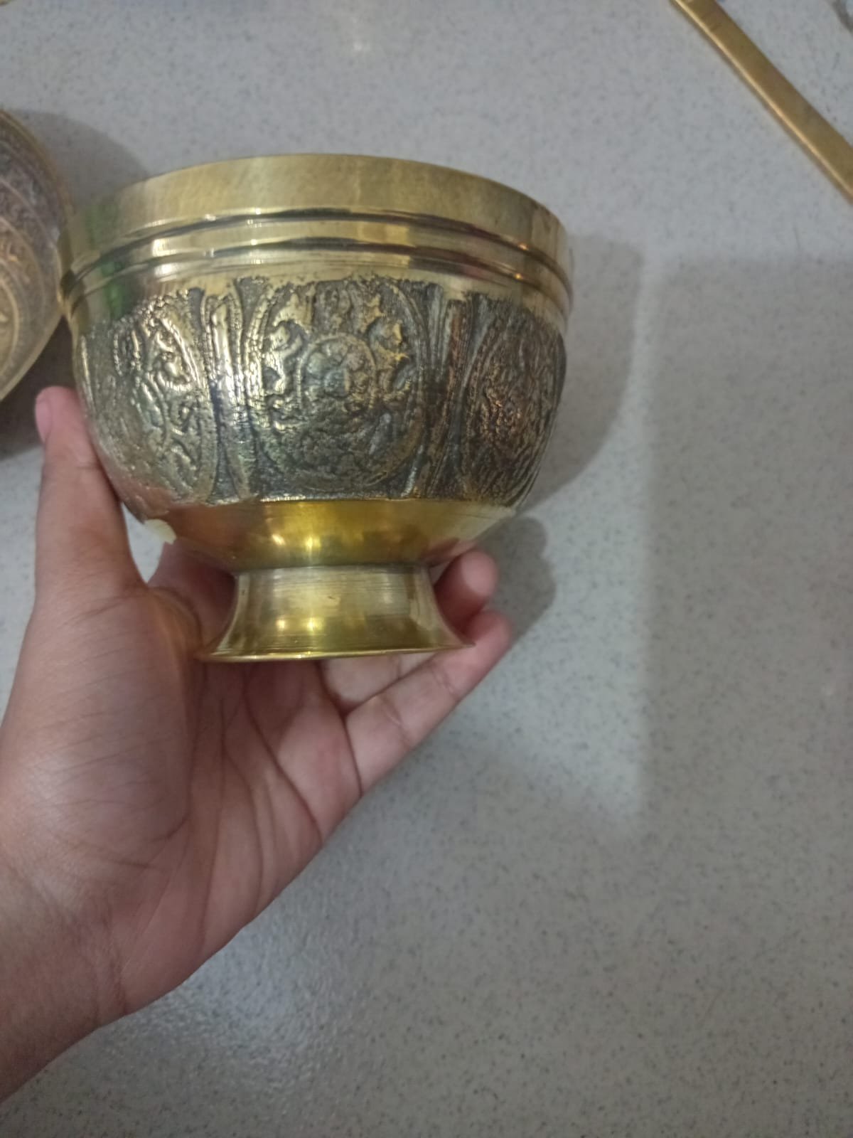 আলংকারিক পিতলের বাটি