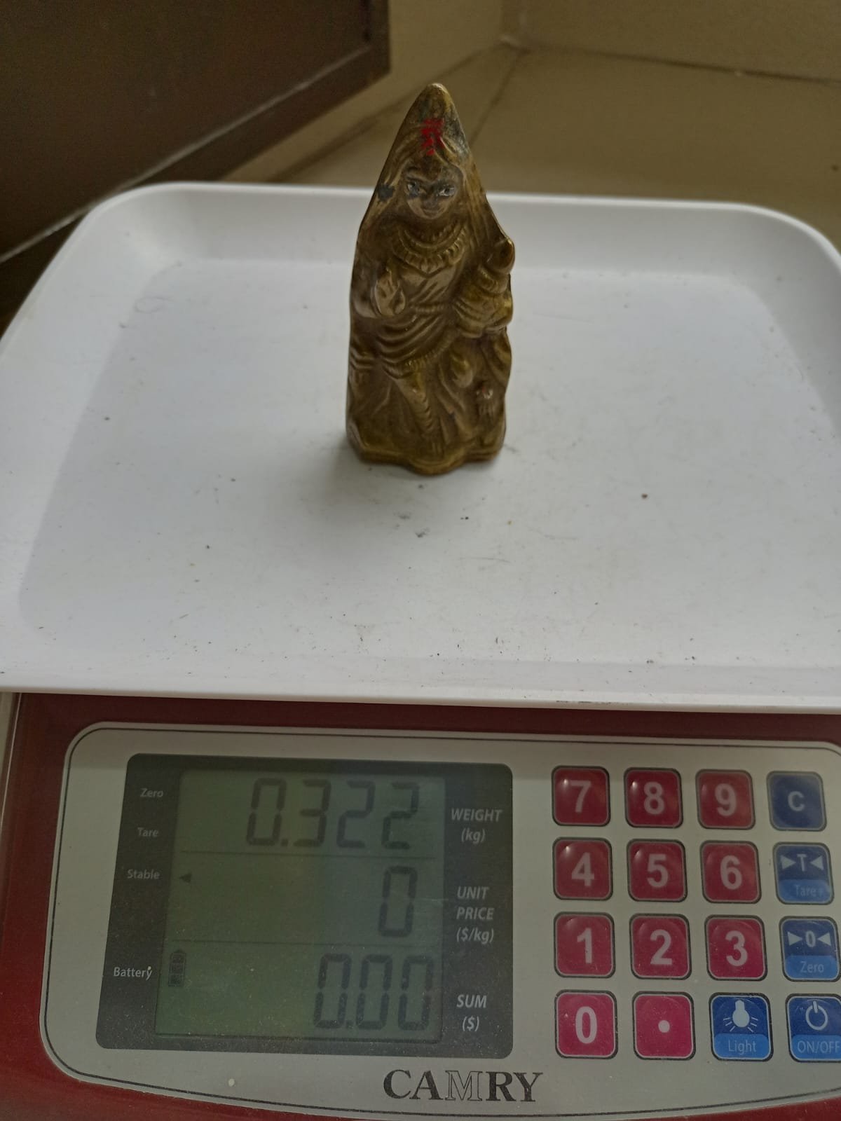 ঐতিহ্য, সৌন্দর্য ও আধ্যাত্মিকতার এক অসাধারণ লক্ষ্মী মূর্তি