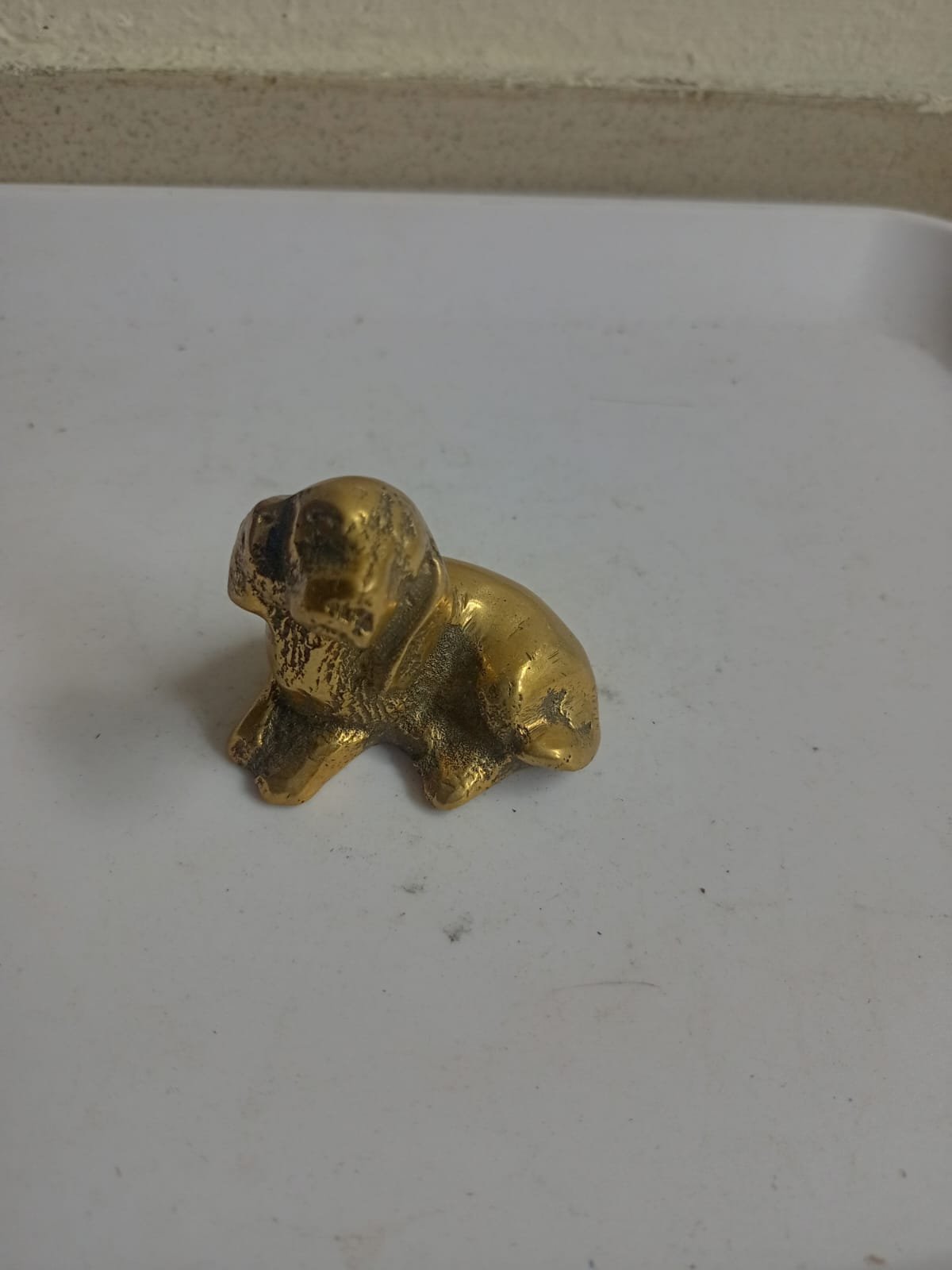 পুরনো শক্ত পিতলের  কুকুর