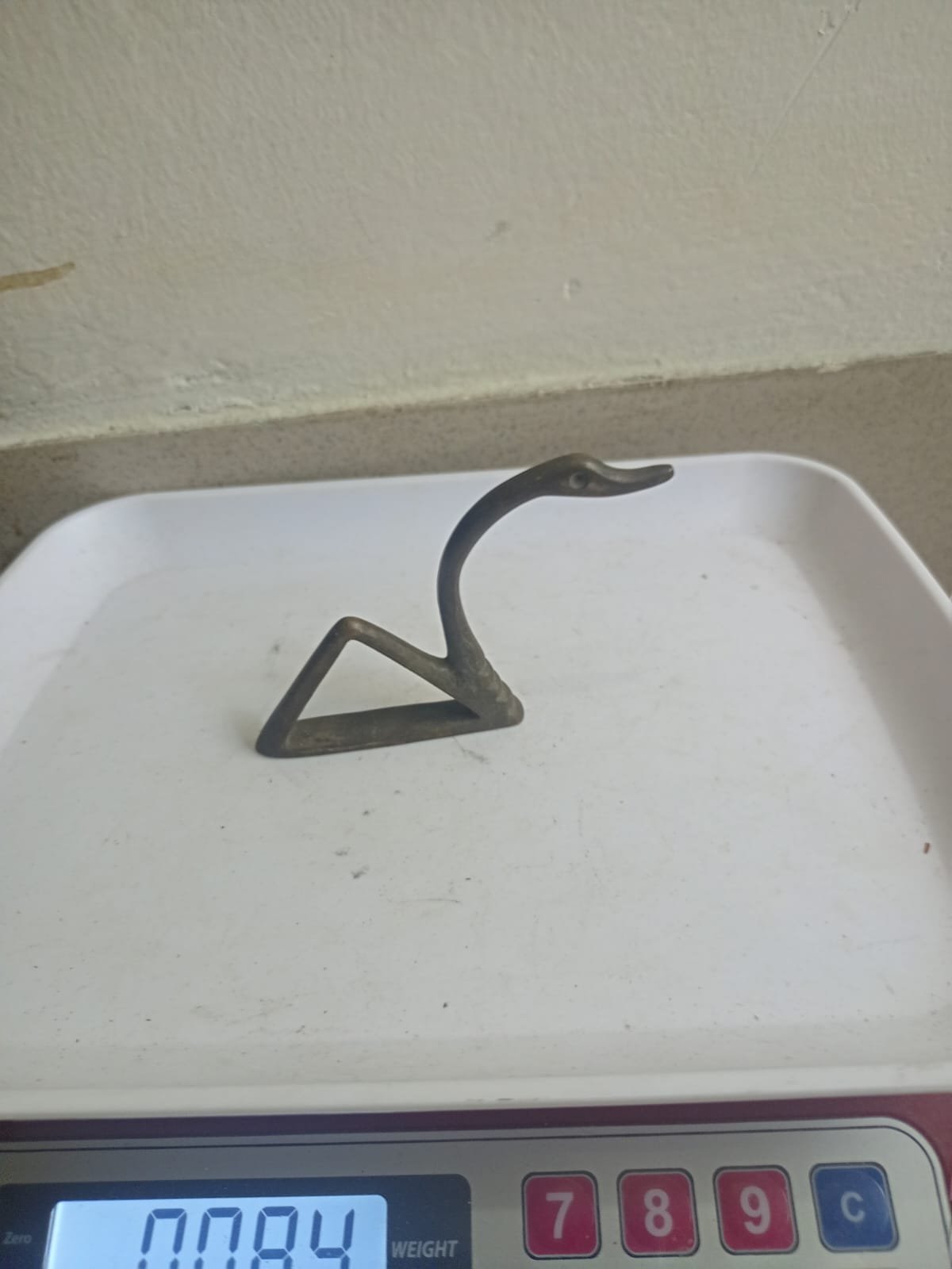 আলংকারিক পিতলের রাজহাঁসের মূর্তি