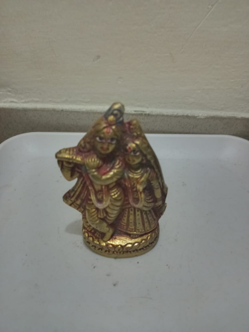 পিতলের রাধা–কৃষ্ণ যুগল মূর্তি