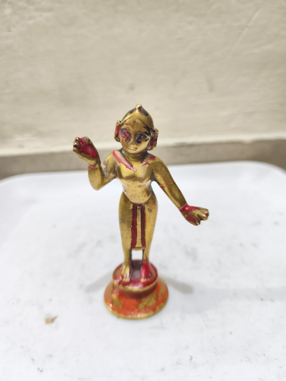 একটি পিতলের রাধা মূর্তি