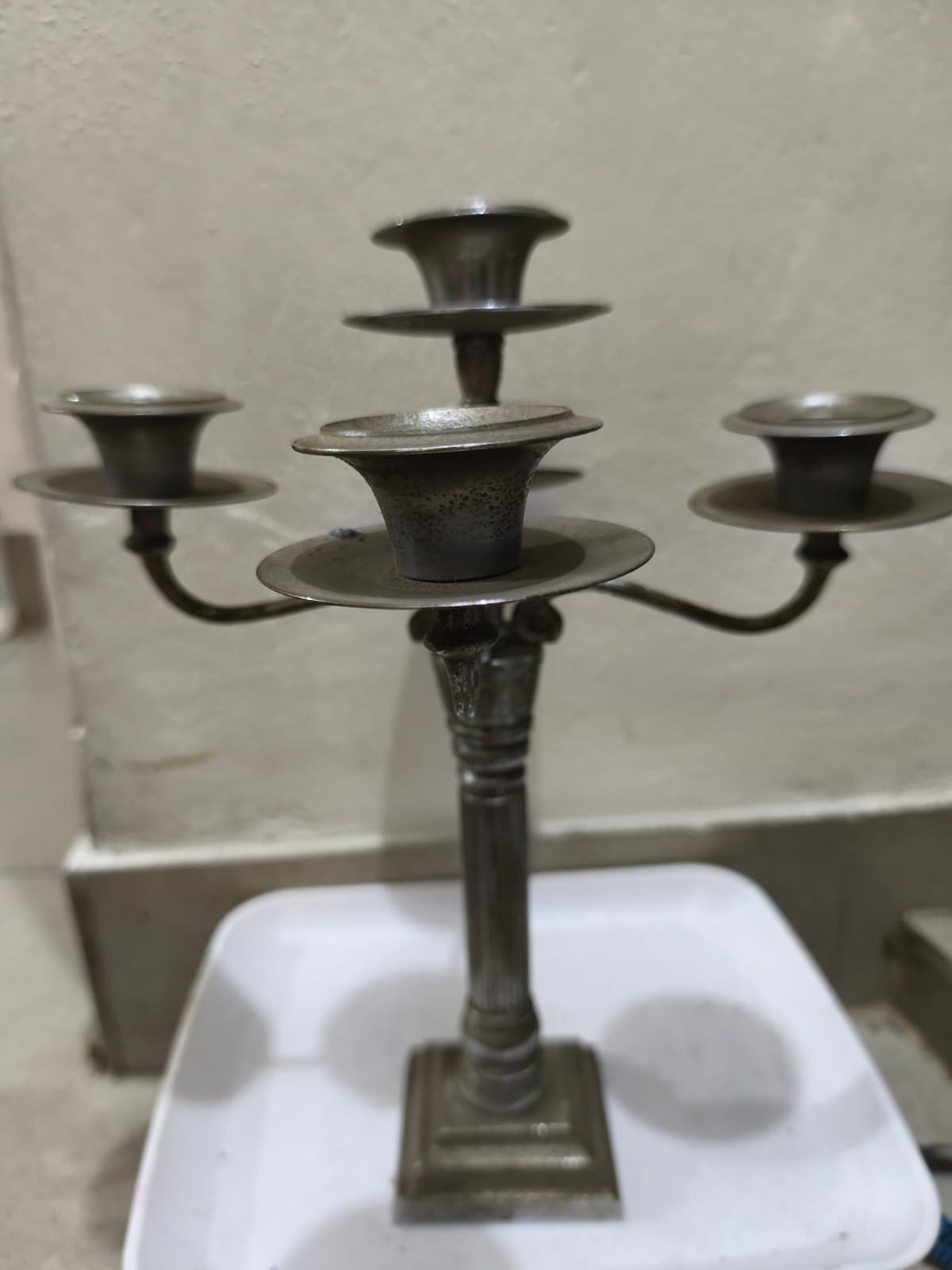 পিতলের মোমবাতি ধারক