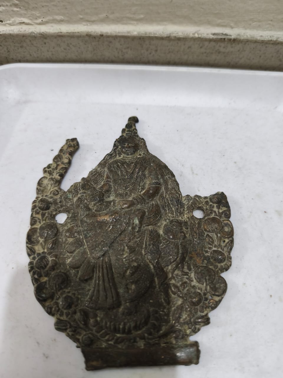 সৌন্দর্য ও আধ্যাত্মিকতার এক অসাধারণ লক্ষ্মী মূর্তি