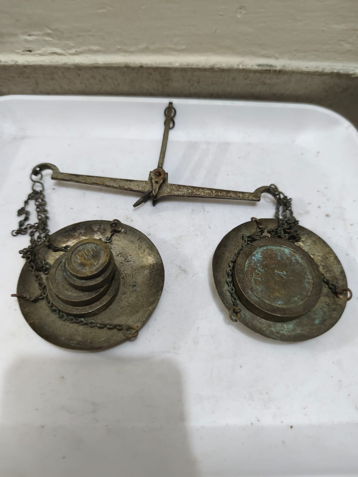 দাঁড়িপাল্লা ,ব্যালেন্স স্কেল, যা বিম ব্যালেন্স