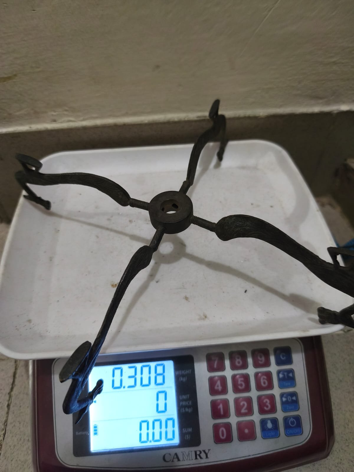 পাত্র বা হাঁড়ি রাখার স্ট্যান্ড