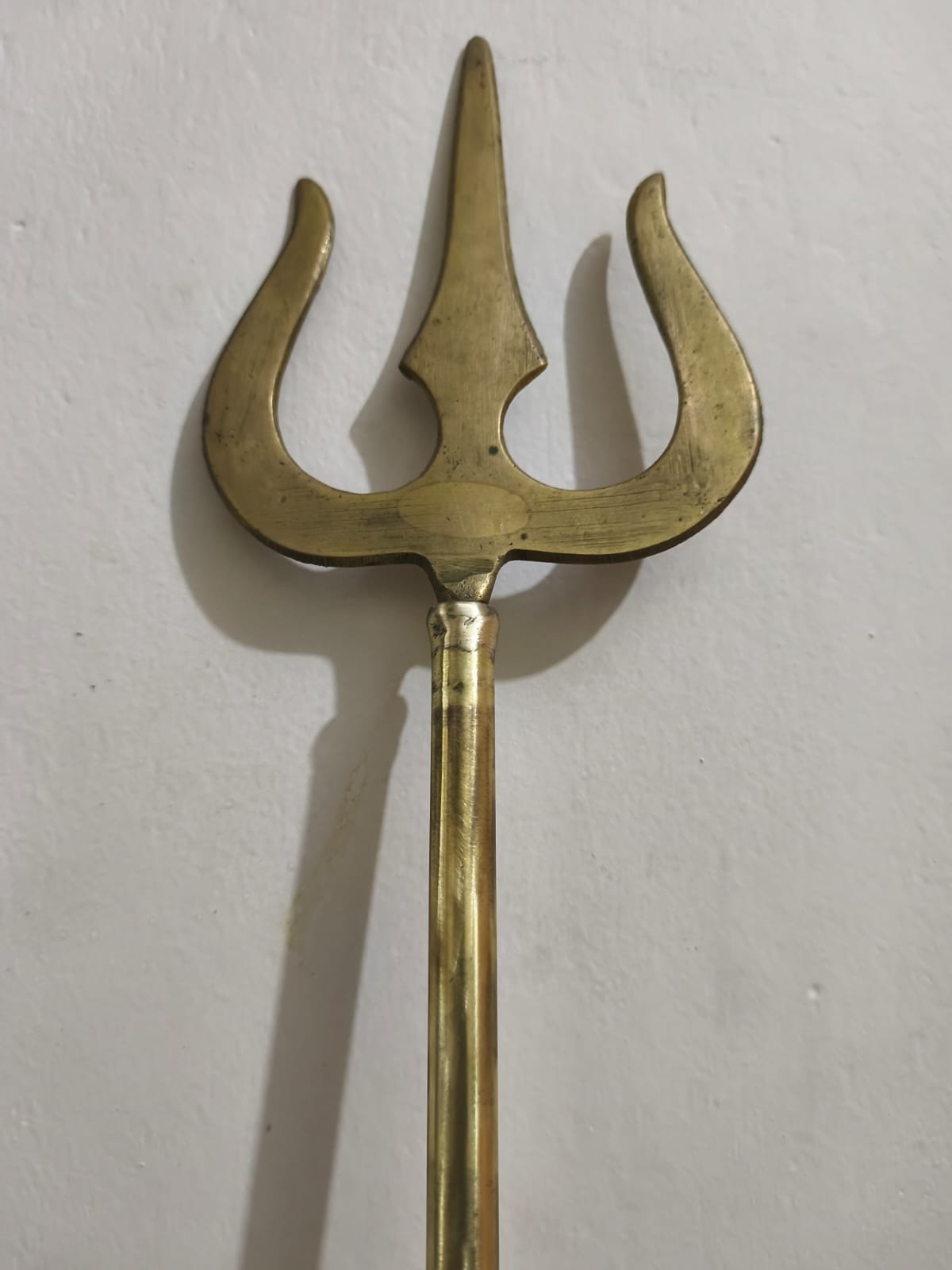একটি পিতলের ত্রিশূল