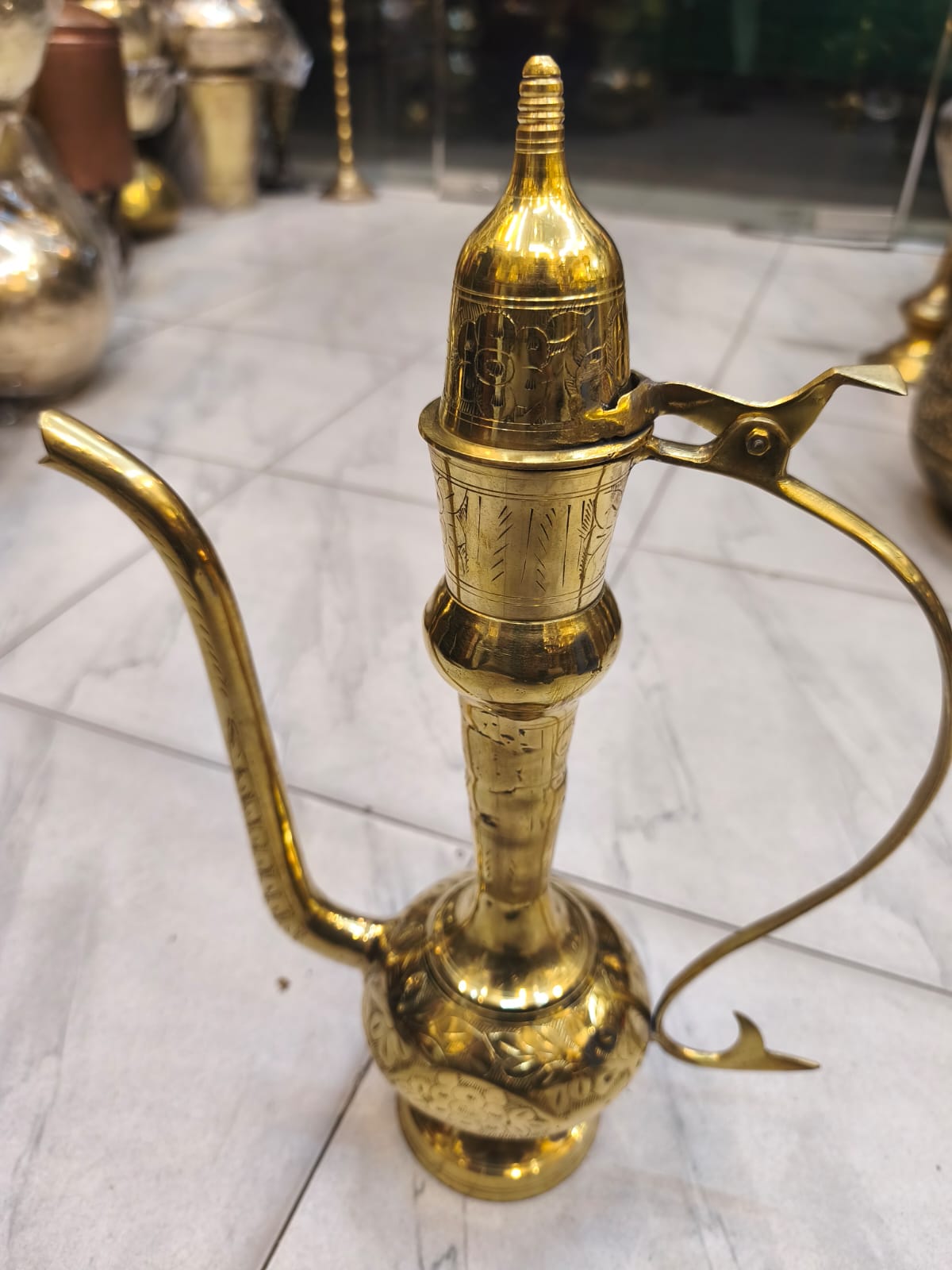 পিতলের আফতাবা (বা আবতাবেহ, ইব্রিক, সুরাহি, আফতোবা)