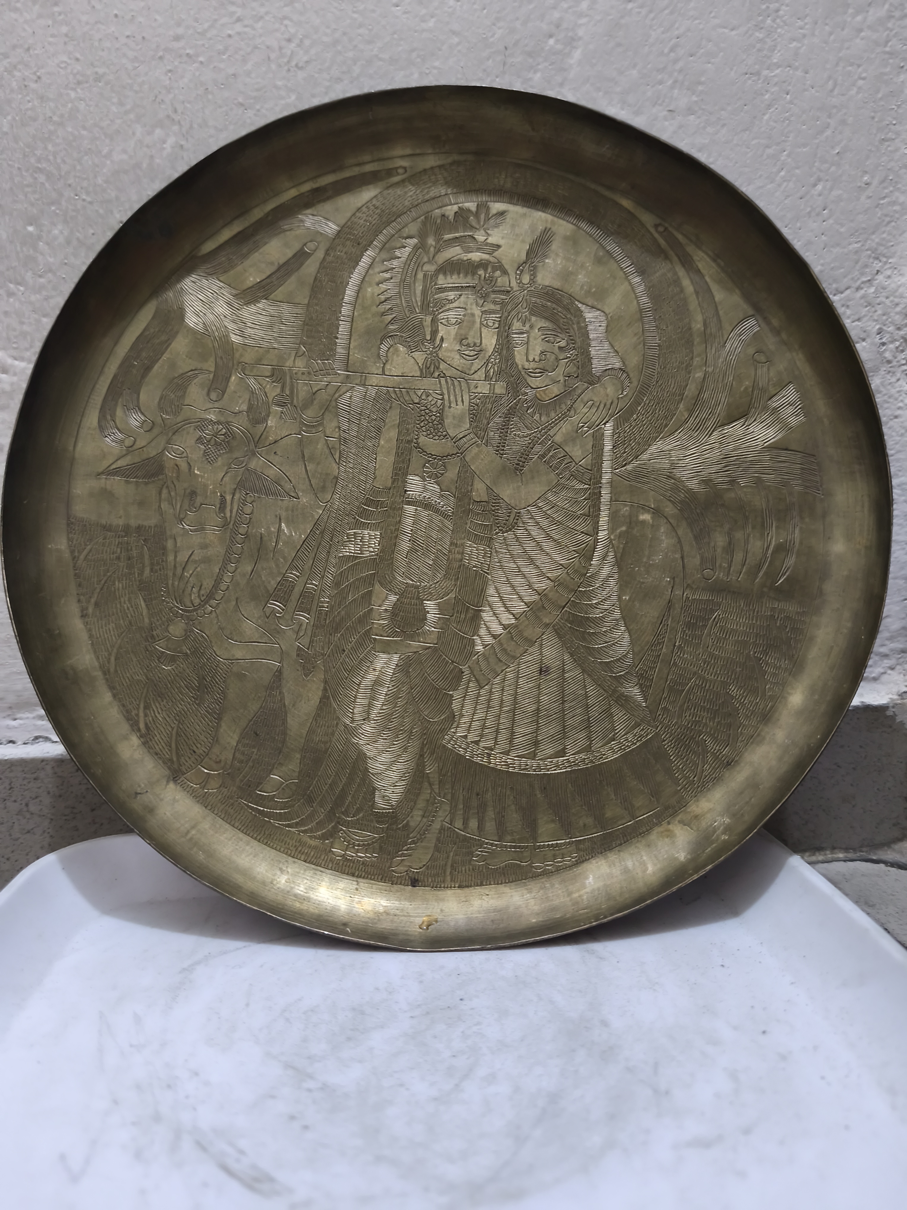 প্রাচীন পিতলের থালা