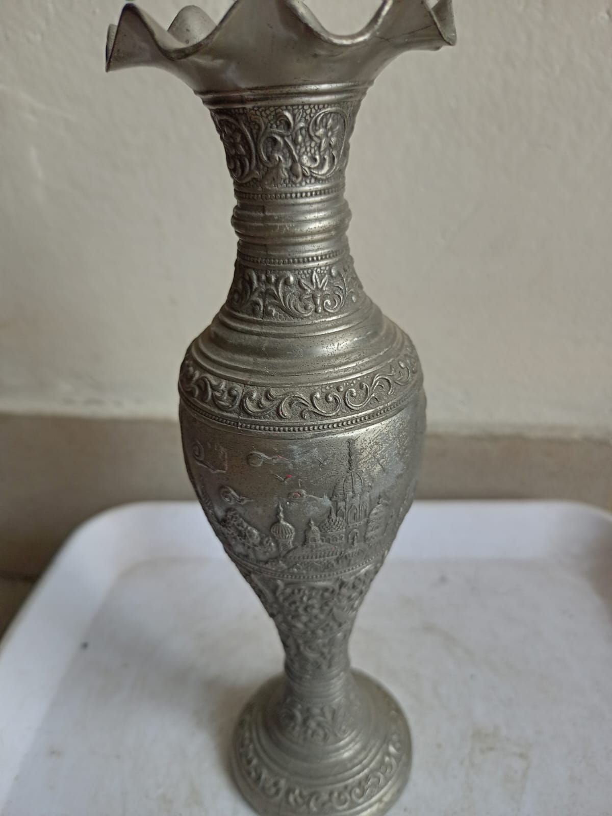 আলংকারিক ফুলদানি